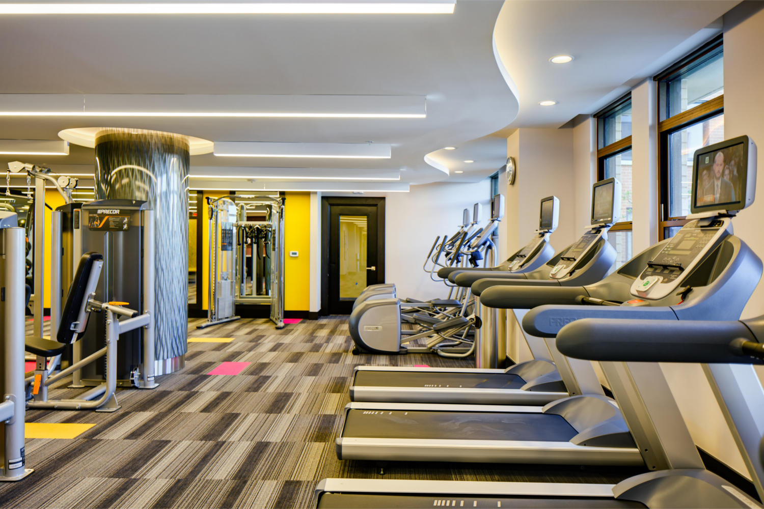 16764_30FitnessCenter.jpg 16764_30FitnessCenter.jpg