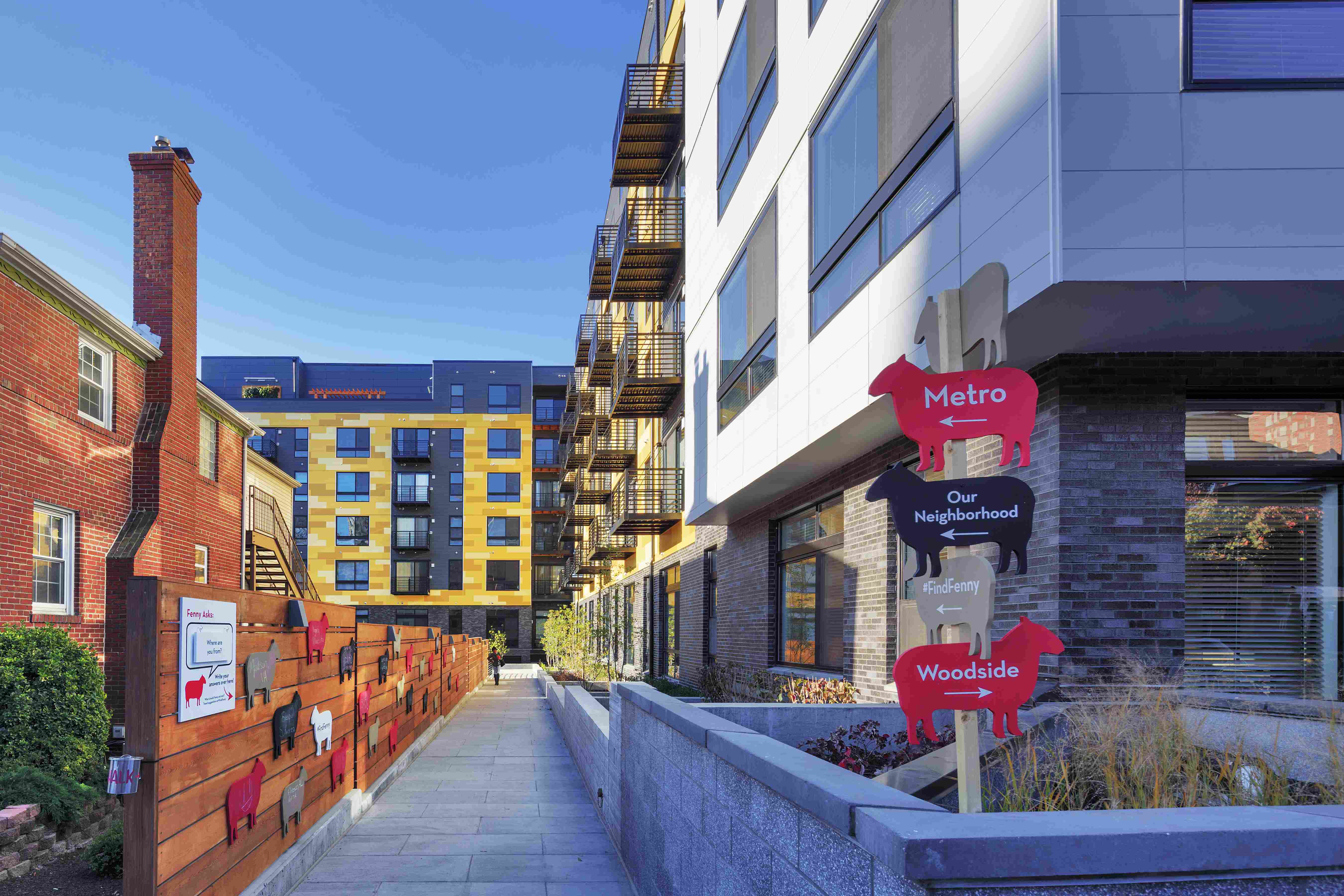 7354_Fenwick_Ext_Amenities_FennyWall_Nov2014.jpg 7354_Fenwick_Ext_Amenities_FennyWall_Nov2014.jpg