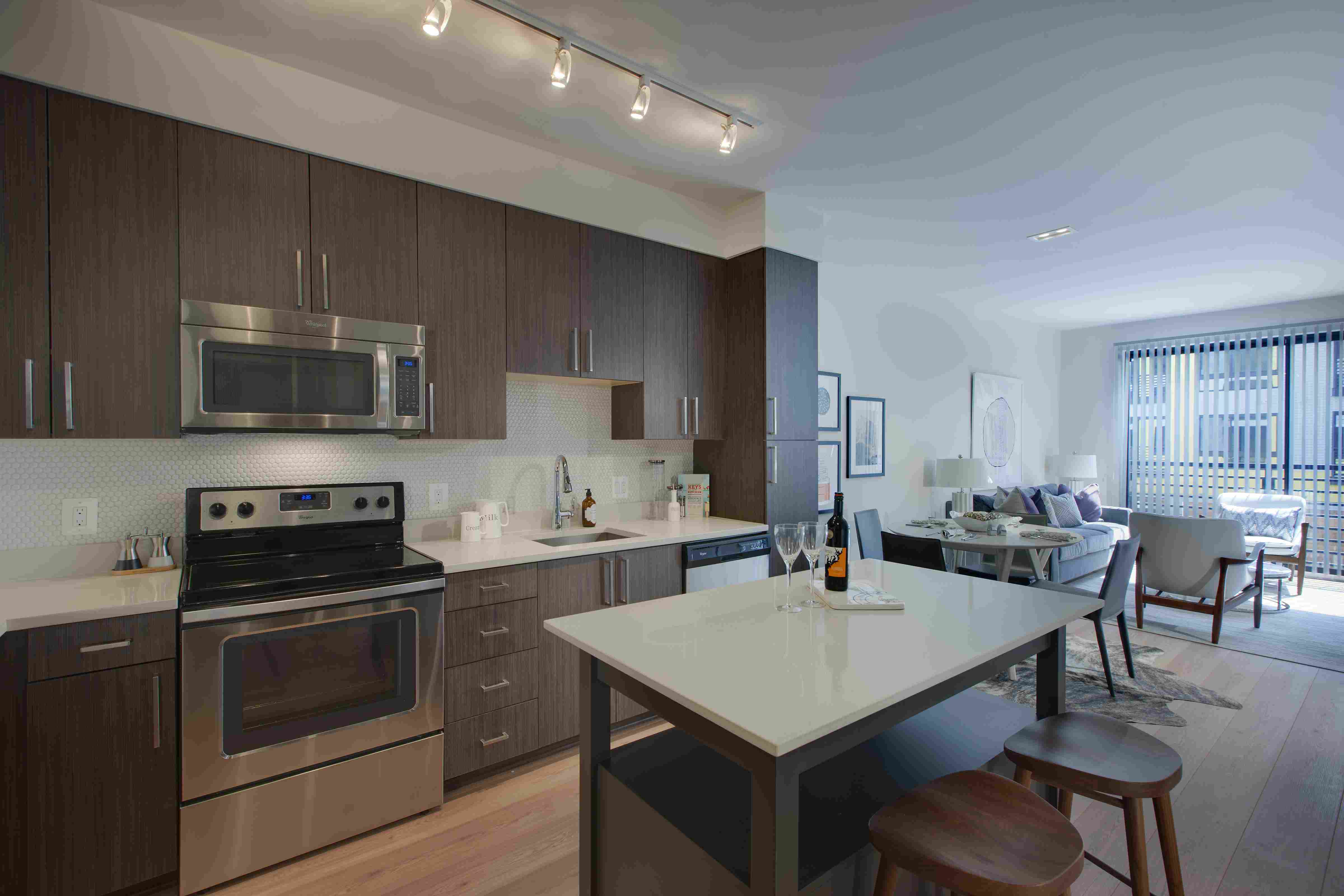 7384_Fenwick_Int_Model_DiningArea_Aug2014.jpg 7384_Fenwick_Int_Model_DiningArea_Aug2014.jpg