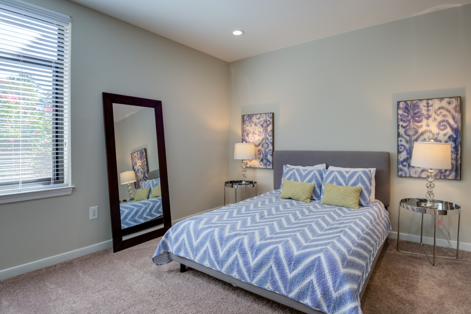2818994_3IPC_Int_Model_Bedroom_102019.jpg
