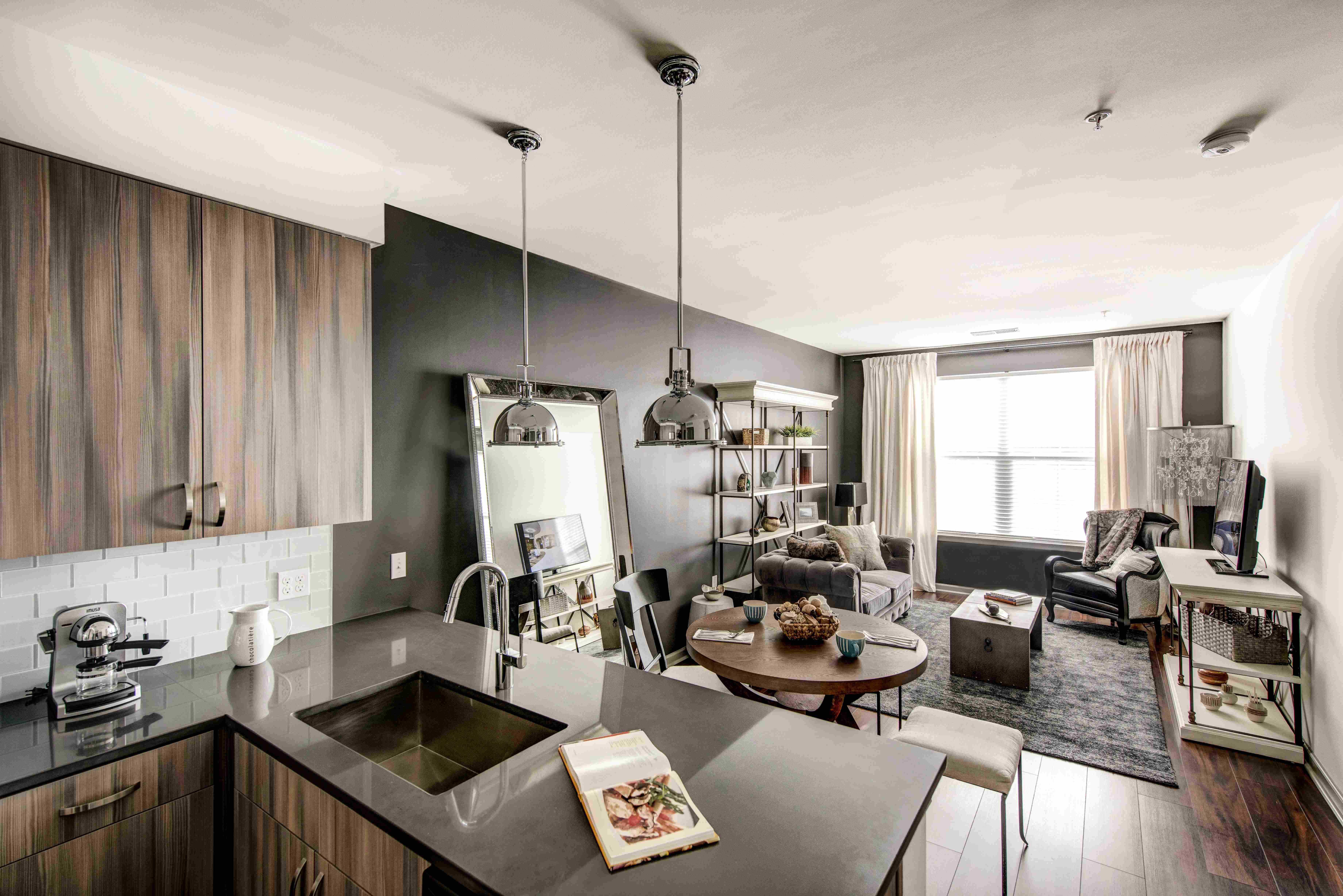 10350_LivingArea.jpg 10350_LivingArea.jpg