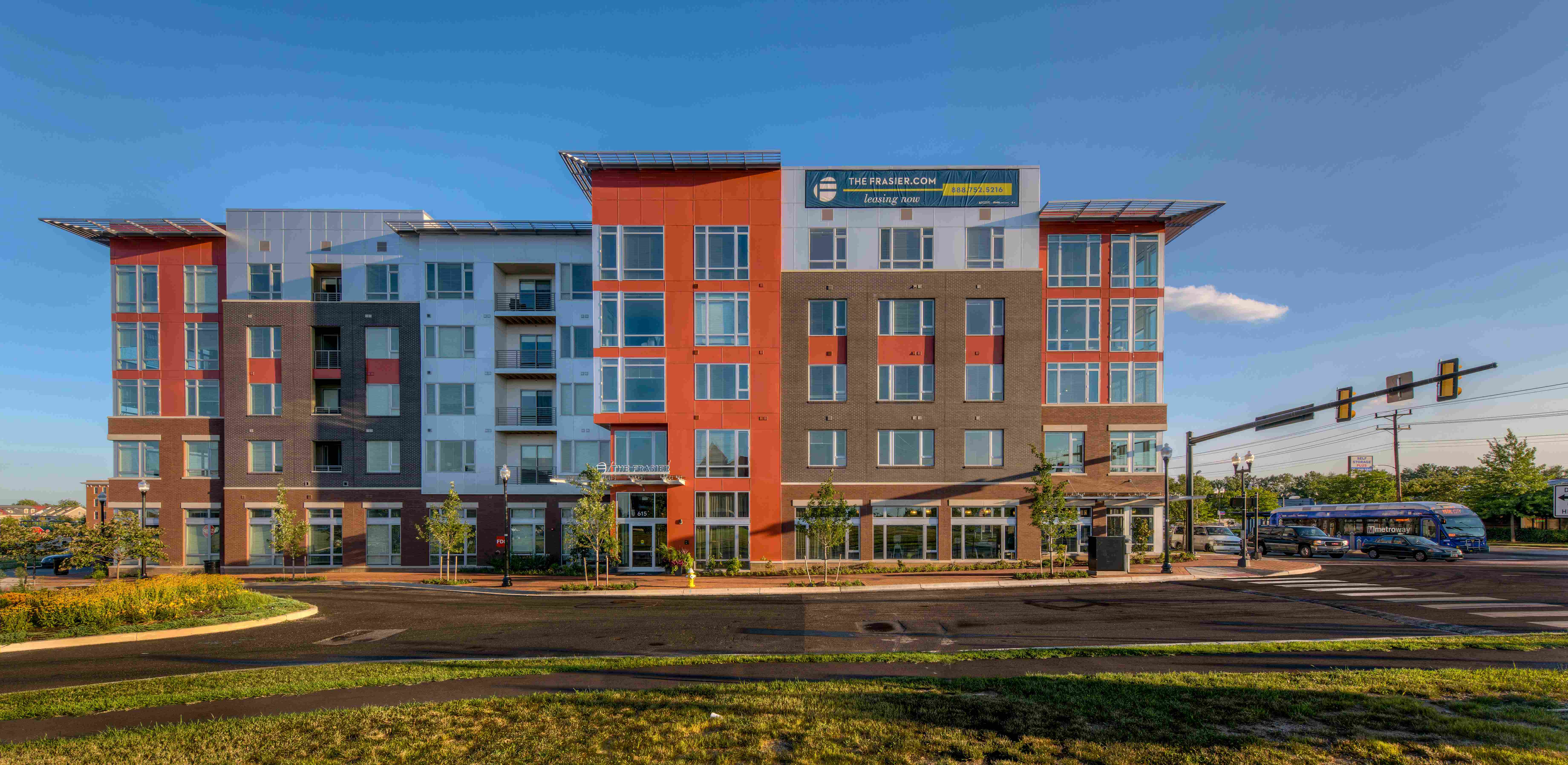 7745_Building.jpg 7745_Building.jpg