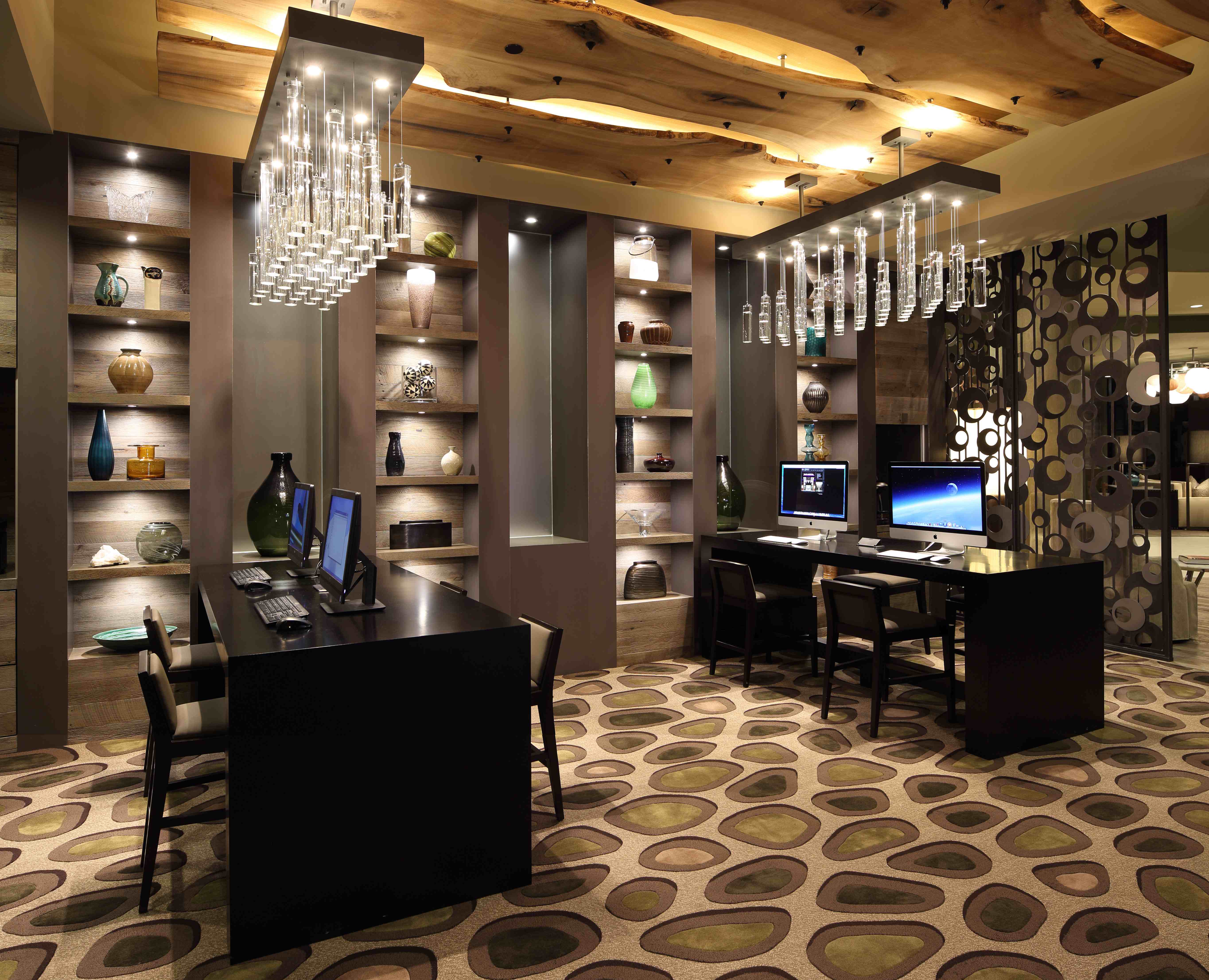 7757_CyberLounge2.jpg 7757_CyberLounge2.jpg