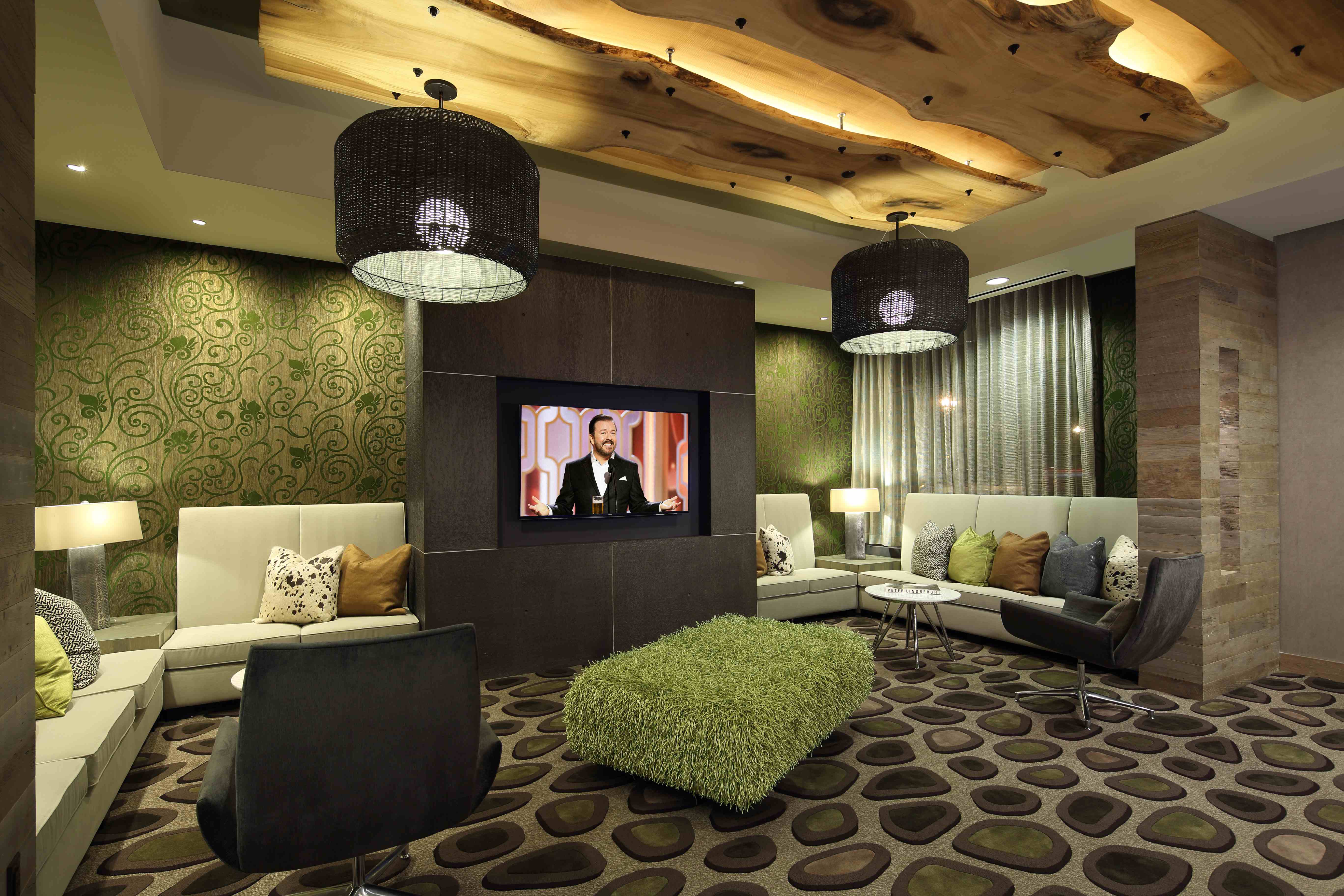 7767_Lounge3.jpg 7767_Lounge3.jpg