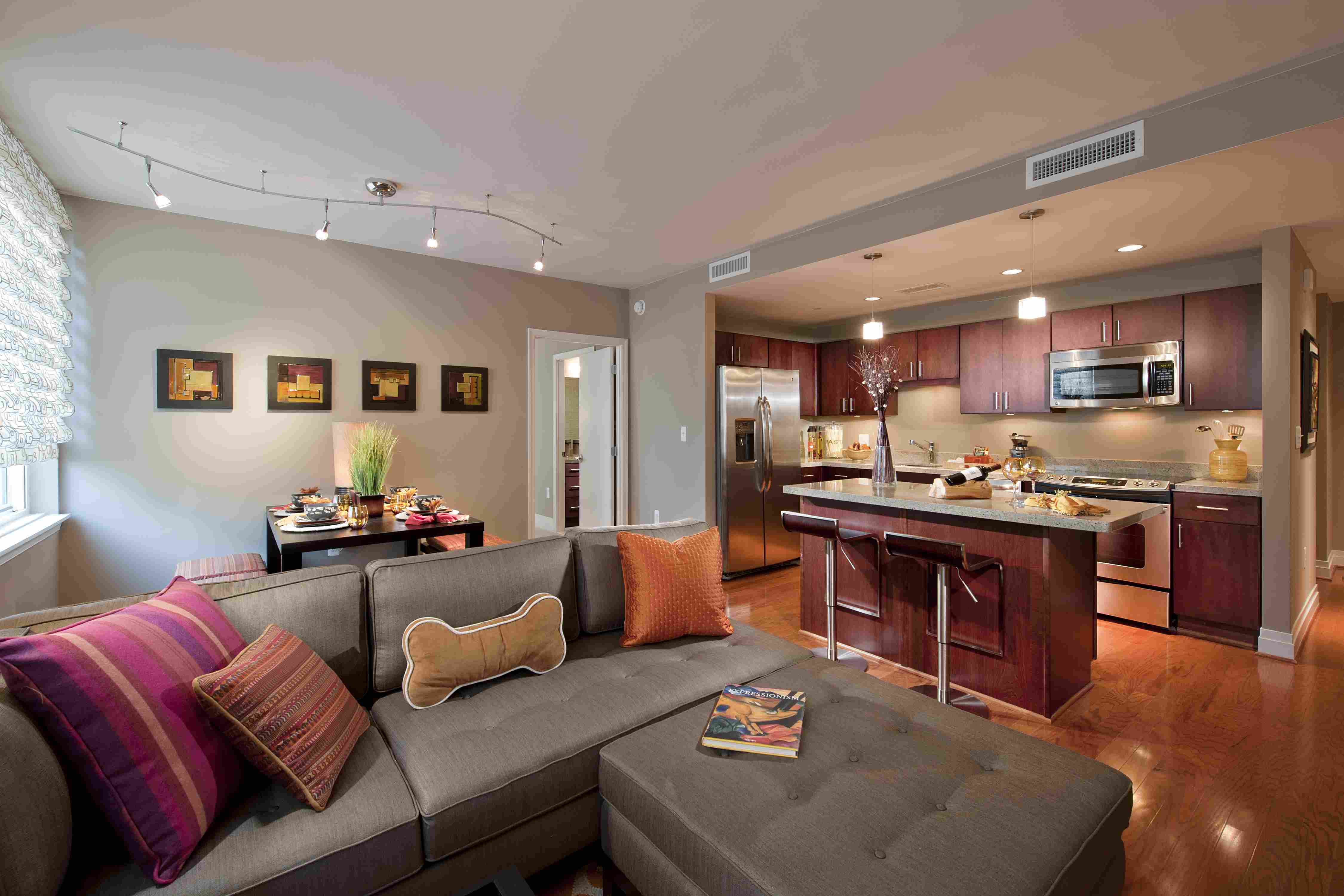 10176_KitchenLivingRoom2.jpg