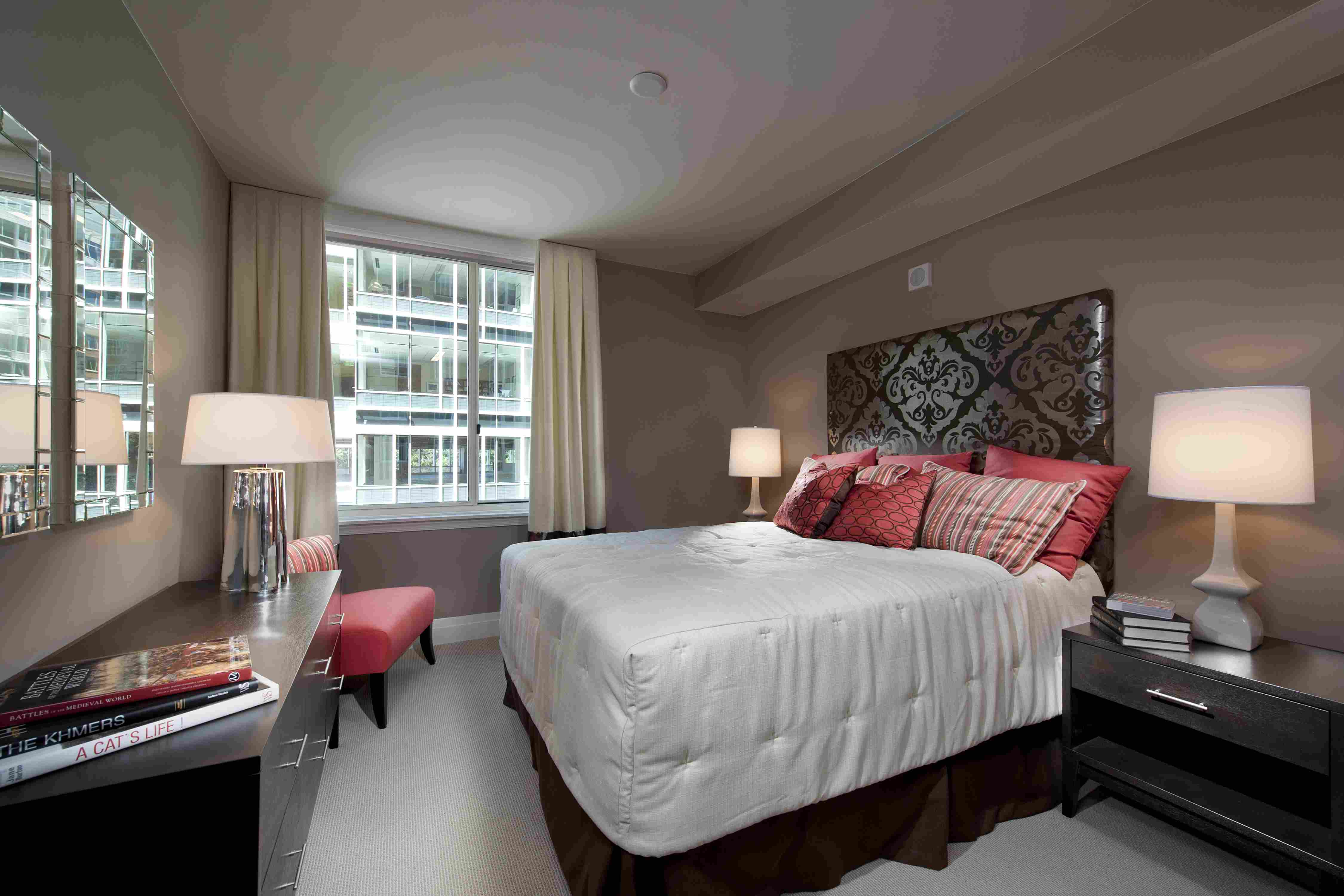 10181_Bedroom3.jpg
