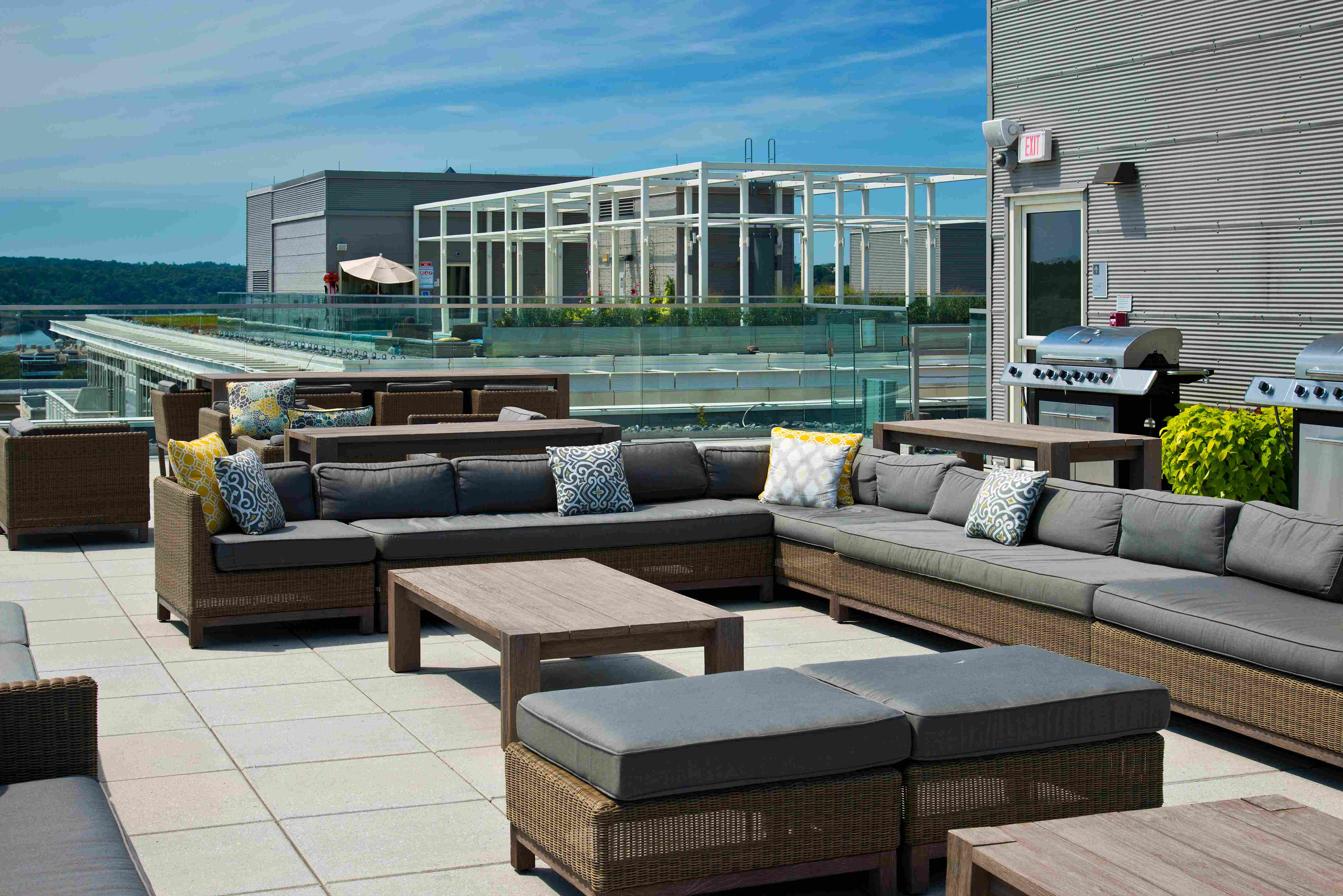 3518_RooftopGrills2.jpg