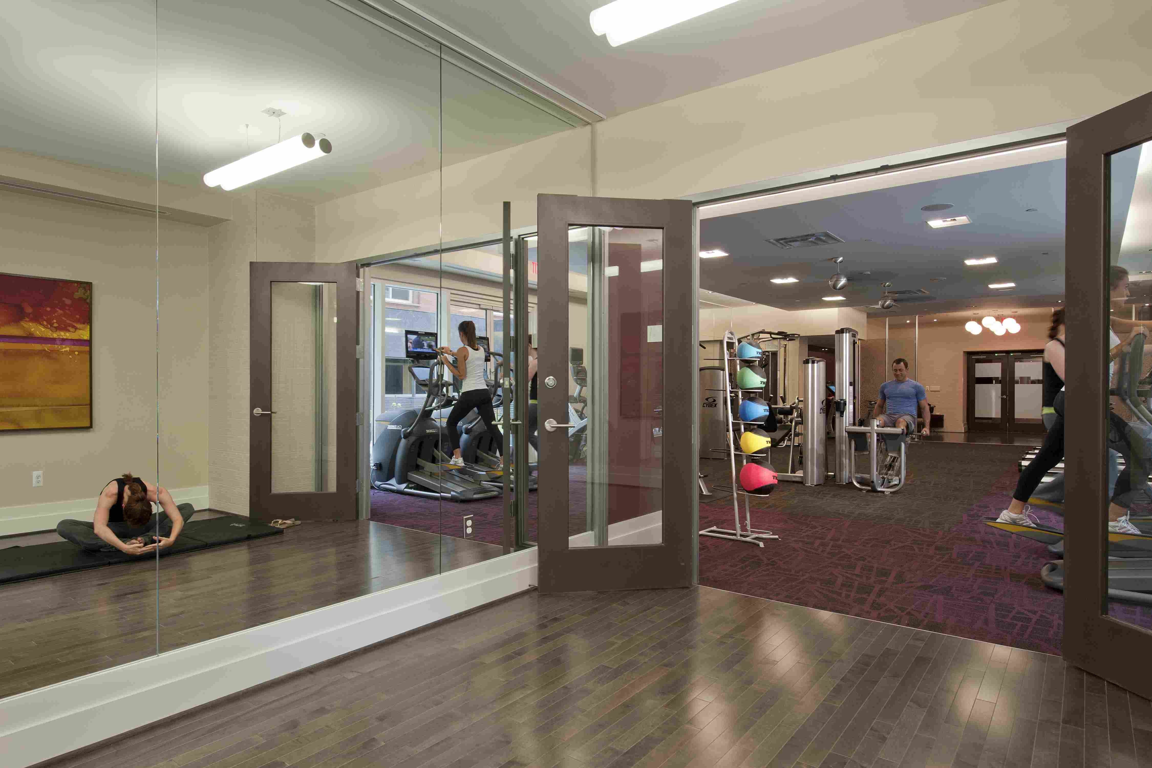 3526_FitnessCenter2.jpg